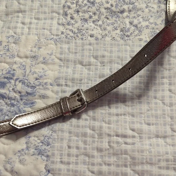 Danielle Nicole Seven Dwarfs Cross Body Purse - Picture 8 of 8